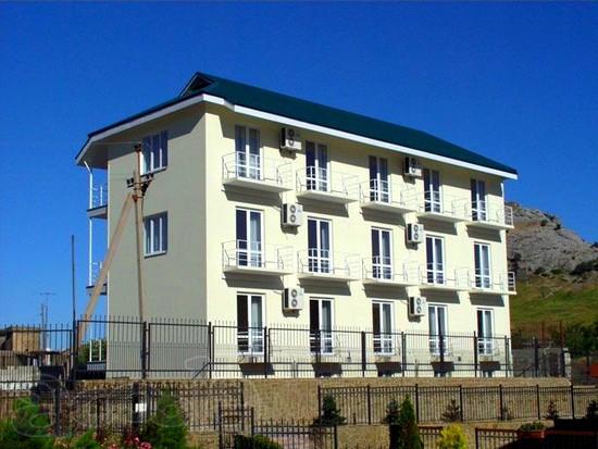 Гостиница "Европа" в Судаке ( пос. Уютное)